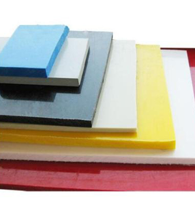 大量供应各种规格PVC板 免烧砖托板专业生产 塑料硬板 生产示例图4